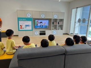 KakaoTalk_20230829_135900431_03.jpg